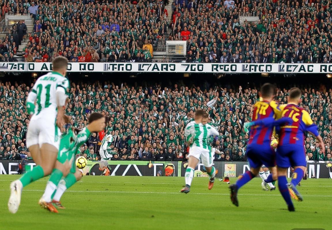 贝蒂斯逆转巴塞罗那：战术对决与比赛转折解