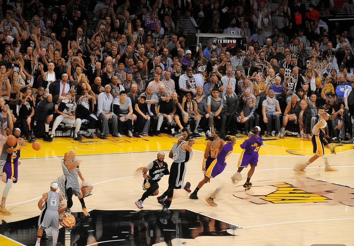 2013年NBA季后赛：马刺VS湖人经典对决回顾